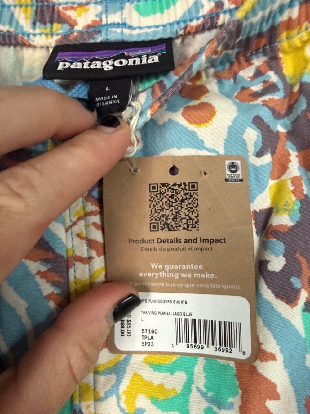 Patagonia Women's Teal & Yellow Patterned Athletic Shorts - Picture 5 of 5